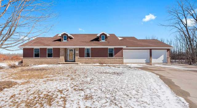 Photo of W5034 Birchwood Dr, Sherwood, WI 54169