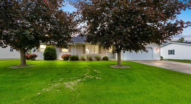 Photo of 2764 Conesta Dr, Green Bay, WI 54311