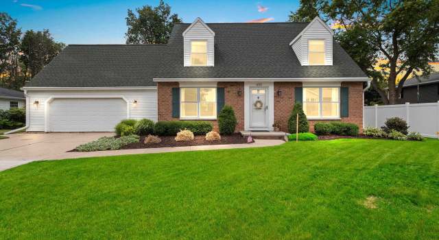 Photo of 600 Country Club Rd, Green Bay, WI 54313