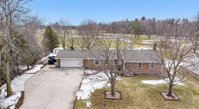 Photo of 4980 Caledonia Dr, New Franken, WI 54229