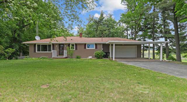 Photo of N1128 County Rd W, Fremont, WI 54940