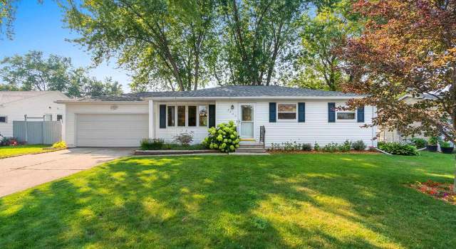 Photo of 2520 Park Front Way, Green Bay, WI 54301