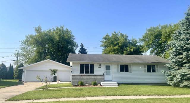 Photo of 2201 Joyce St, Kaukauna, WI 54130