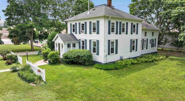 Photo of 1407 Park Ave, Oconto, WI 54153