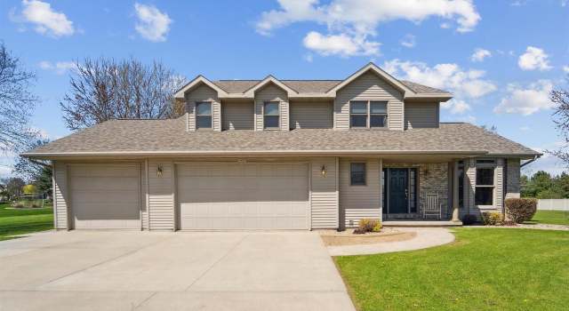 Photo of W9000 Madeline Ln, Hortonville, WI 54944