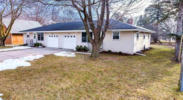 Photo of 2099 Dove St, Green Bay, WI 54304