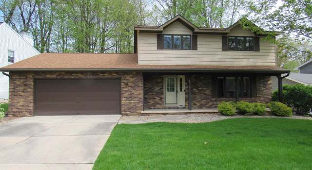 Photo of 2426 Ironwood Dr, Green Bay, WI 54304