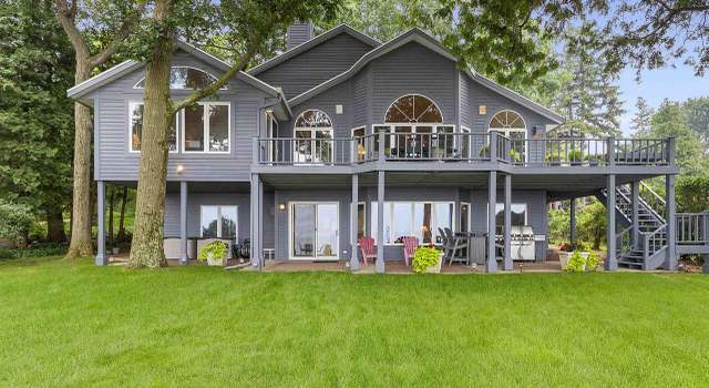 Photo of 5913 Shore Acres Rd, New Franken, WI 54229