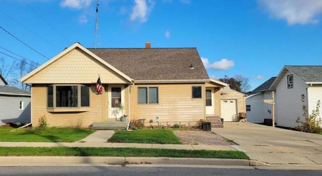 Photo of 213 W Griffith St, Hustisford, WI 53034