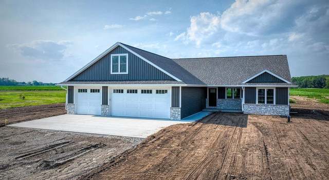 Photo of 3712 Westpoint Rd, Suamico, WI 54131