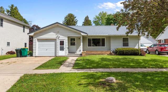 Photo of 532 E Jackson St, Ripon, WI 54971