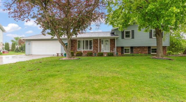 Photo of 2282 Collier Ct, Green Bay, WI 54311