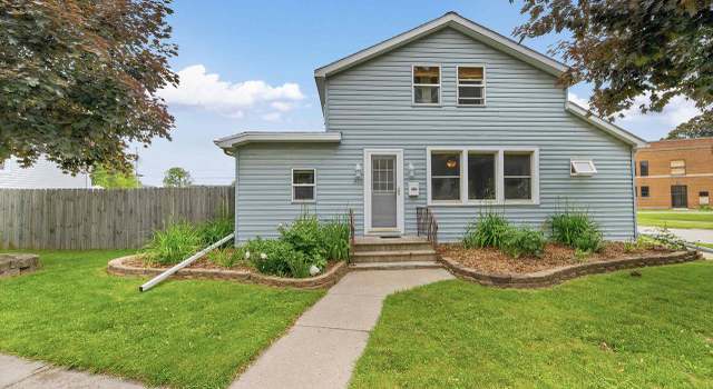 Photo of 233 N Huron St, De Pere, WI 54115