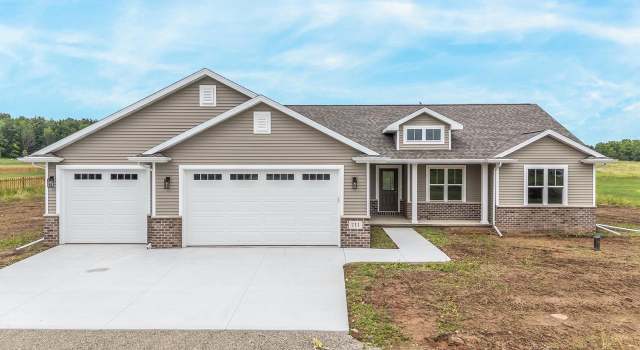 Photo of 711 Wildwind Dr, Hortonville, WI 54944