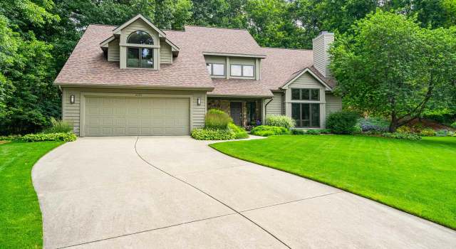 Photo of 2495 Deerpath Dr, Green Bay, WI 54302