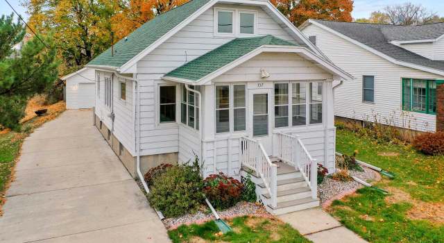Photo of 717 S 9th St, Green Bay, WI 54304