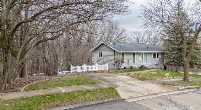 Photo of 444 Glenview Ave, Combined Locks, WI 54113