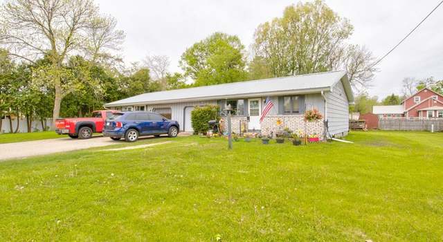 Photo of 129 Luby Ave, Oconto, WI 54153
