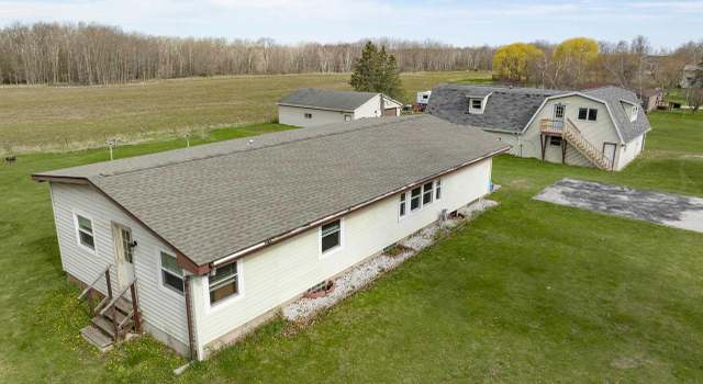 Photo of 2965 S Stevenson Pier Rd, Sturgeon Bay, WI 54204