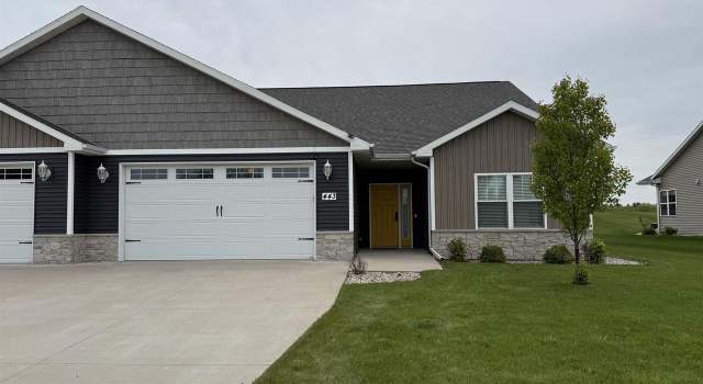 Photo of 443 Longwood Ln, Wrightstown, WI 54180