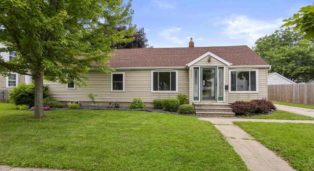 Photo of 224 S John St, Kimberly, WI 54136