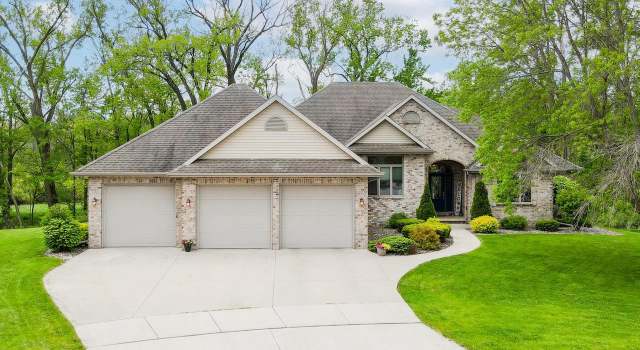 Photo of 1091 Golfview Dr, Brillion, WI 54110