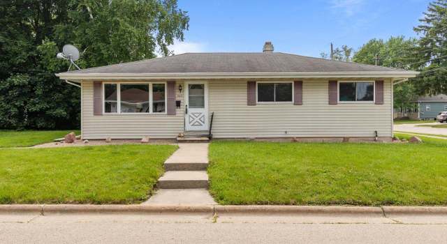 Photo of 237 Droeger St, Seymour, WI 54165