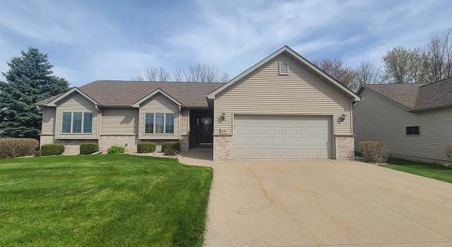Photo of 69 Penbrook Cir, Appleton, WI 54913