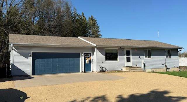Photo of 410 N Hunter St, Wittenberg, WI 54499