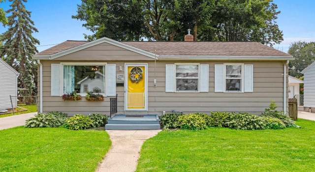 Photo of 967 Denis Pl, Green Bay, WI 54303