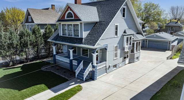 Photo of 356 Naymut St, Menasha, WI 54952