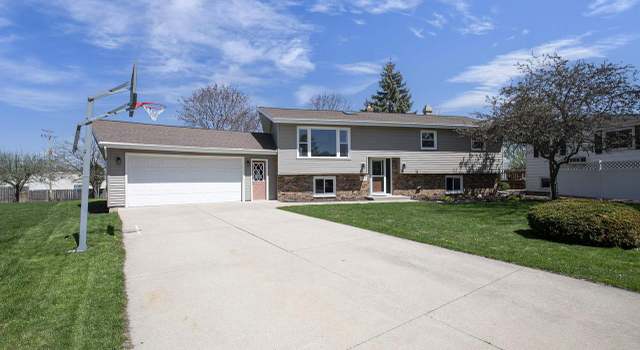 Photo of 1016 W Weiland Ave, Appleton, WI 54914