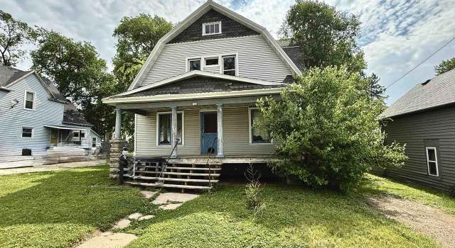 Photo of 122 Leffert St, Berlin, WI 54923