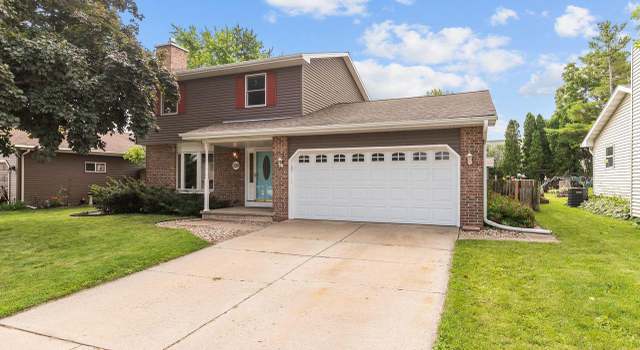 Photo of 2261 Allerton Dr, Oshkosh, WI 54904