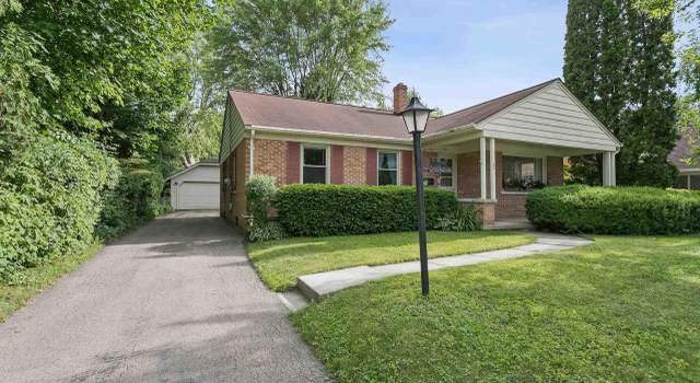 Photo of 25 W Grand St, Chilton, WI 53014