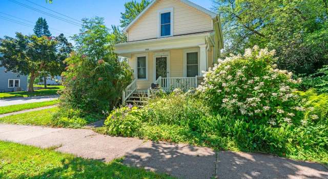 Photo of 1025 S Lawe St, Appleton, WI 54915