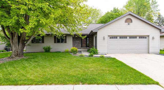 Photo of 1074 Pendleton Rd, Neenah, WI 54956