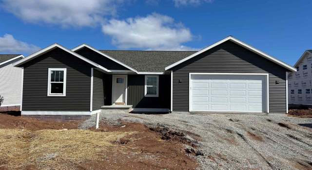 Photo of 2018 Red Fox Ln, Kaukauna, WI 54130