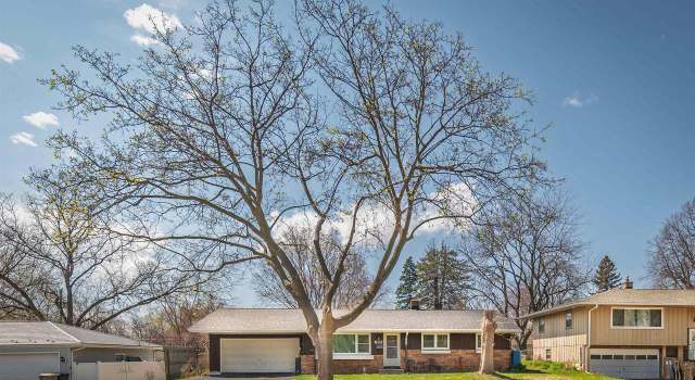 Photo of 1122 Ellen Ave, Madison, WI 53716