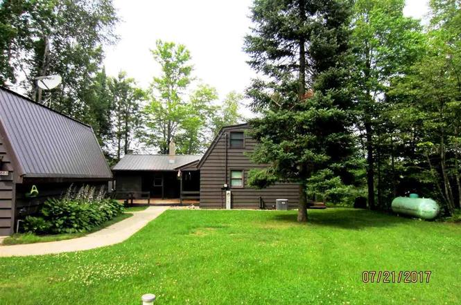 15663 S Big Island Ln Mountain Wi 54149 Mls 50169409 Redfin