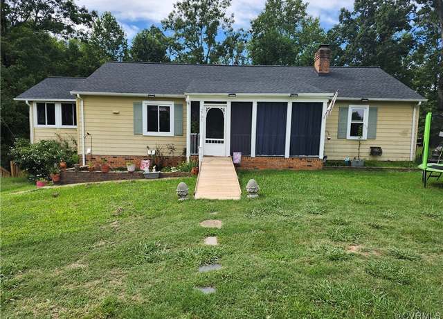 Property at 2701 Academy Rd, Powhatan, VA 23139, 4 beds, 3 baths