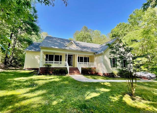 Property at 11890 Putnam Pl, Amelia Courthouse, VA 23002, 3 beds, 2 baths