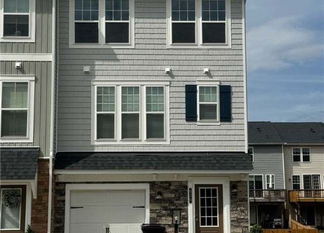 Property at 626 Rivanna Hill Rd, Henrico, VA 23060, 4 beds, 3.5 baths