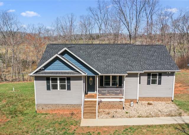 Property at 670 Woodland Rd, Appomattox, VA 24522, 3 beds, 2 baths