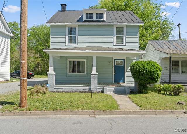 Property at 734 Halifax St, Emporia, VA 23847, 3 beds, 1.5 baths
