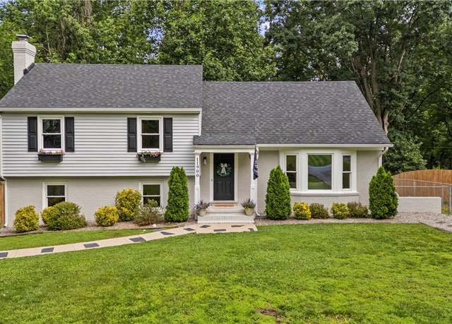 Property at 11900 Deerhurst Dr, Midlothian, VA 23113, 5 beds, 2.5 baths