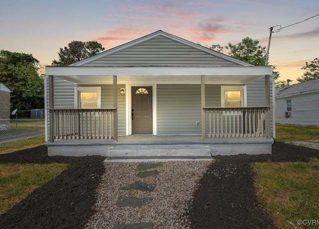 Property at 613 N Carolina Ave, Petersburg, VA 23803, 3 beds, 2 baths