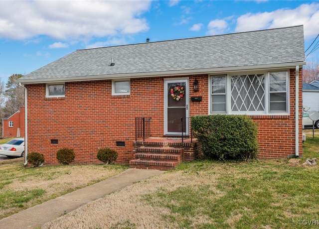 Property at 911 Shields St, Petersburg, VA 23803, 3 beds, 1.5 baths