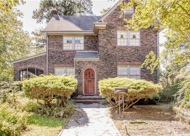 Property at 1812 Westover Ave, Petersburg, VA 23805, 3 beds, 2.5 baths