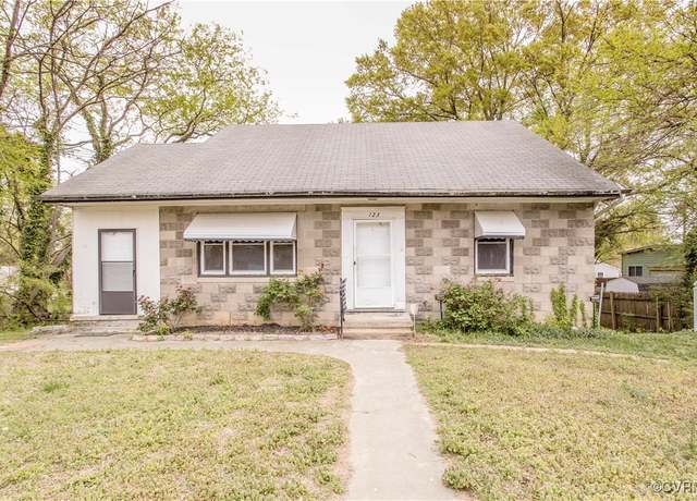Property at 123 N 21st Ave, Hopewell, VA 23860, 4 beds, 2 baths